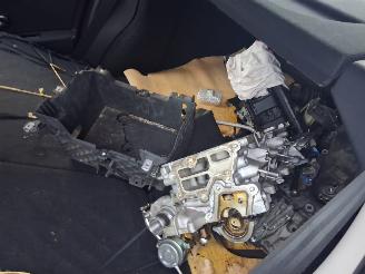 Renault Mégane Megane III Berline (BZ) Hatchback 5-drs 1.2 16V TCE 115 (H5F-400(H5F-A=
4)) [85kW]  (03-2012/02-2016) picture 15