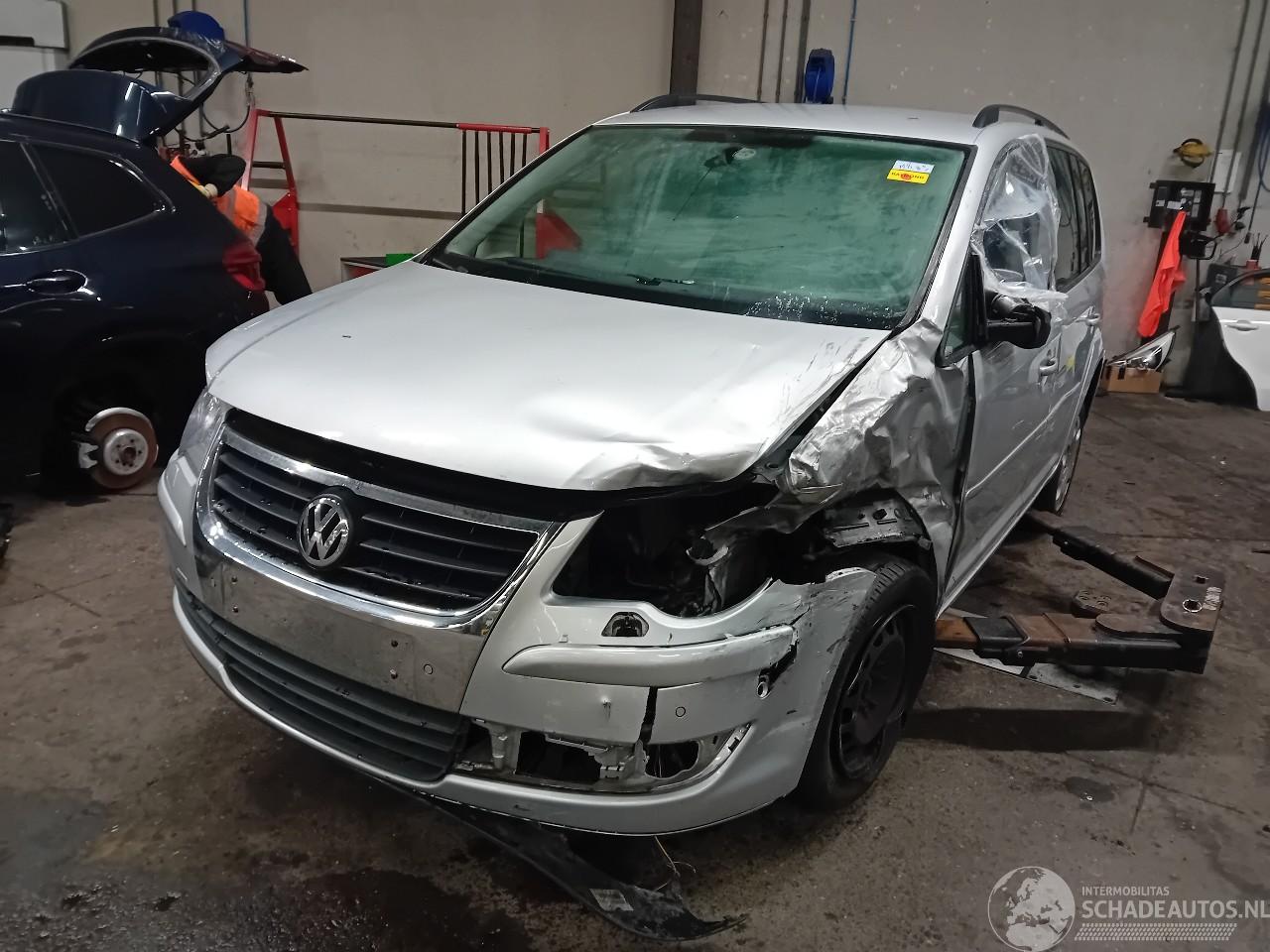 Volkswagen Touran Touran (1T1/T2) MPV 1.4 16V TSI 140 (CAVC) [103kW]  (02-2006/05-2010)