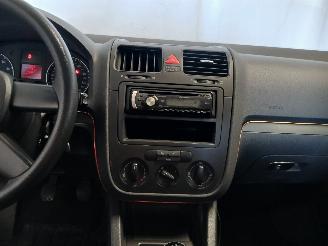 Volkswagen Golf Golf V (1K1) Hatchback 1.6 FSI 16V (BLF(Euro 4)) [85kW]  (10-2003/07-2=
008) picture 18