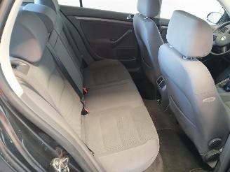 Volkswagen Golf Golf V (1K1) Hatchback 1.6 FSI 16V (BLF(Euro 4)) [85kW]  (10-2003/07-2=
008) picture 11