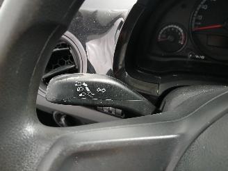 Volkswagen Up! Up! (121) Hatchback 1.0 12V 60 (CHYA) [44kW]  (08-2011/08-2020) picture 17