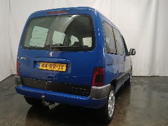 Peugeot Partner Partner Combispace MPV 1.6 16V (TU5JP4(NFU)) [80kW]  (07-2001/03-2008)= picture 5