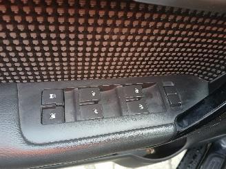 Chevrolet Captiva Captiva (C100) SUV 2.4 16V 4x2 (Z24SED) [100kW]  (06-2006/05-2011) picture 12