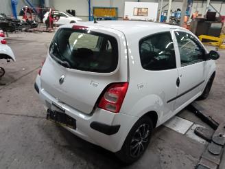 Renault Twingo Twingo II (CN) Hatchback 3-drs 1.2 (D7F-800(Euro 4)) [43kW]  (03-2007/=
09-2014) picture 3