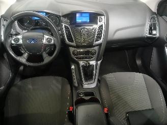 Ford Focus Focus 3 Hatchback 1.0 Ti-VCT EcoBoost 12V 100 (M2DA(Euro 5)) [74kW]  (=
02-2012/05-2018) picture 11