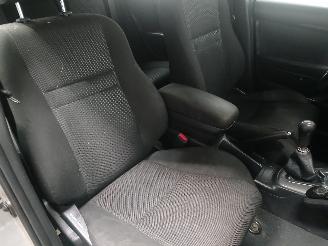 Toyota Avensis Avensis Wagon (T25/B1E) Combi 2.0 16V VVT-i D4 (1AZFSE) [108kW]  (04-2=
003/11-2008) picture 7