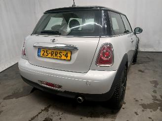 Mini Mini Mini (R56) Hatchback 1.6 16V Cooper (N16-B16A) [90kW]  (09-2009/11-201=
3) picture 5