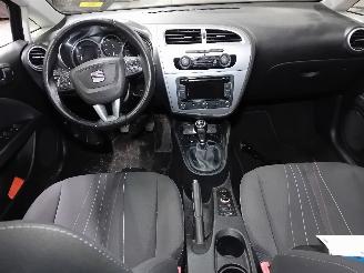 Seat Leon Leon (1P1) Hatchback 5-drs 1.2 TSI (CBZB) [77kW]  (02-2010/12-2012) picture 5