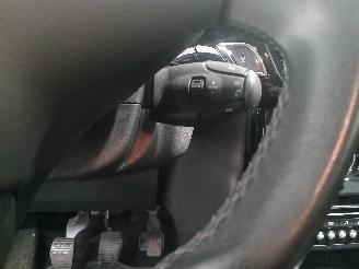 Citroën C3 C3 (SC) Hatchback 5-drs 1.2 VTi 82 12V (EB2F(HMZ)) [60kW]  (06-2012/09=
-2016) picture 17