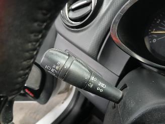 Renault Clio Clio IV Estate/Grandtour (7R) Combi 5-drs 1.5 Energy dCi 90 FAP (K9K-6=
08(K9K-B6)) [66kW]  (11-2012/08-2021) picture 14