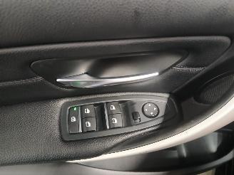 BMW 3-serie 3 serie Touring (F31) Combi 318i 1.5 TwinPower Turbo 12V (B38-B15A) [1=
00kW]  (07-2015/06-2019) picture 13