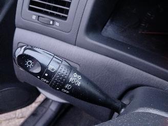 Toyota Corolla Corolla Verso (E12) MPV 1.6 16V VVT-i (3ZZFE) [81kW]  (01-2002/05-2004=
) picture 13