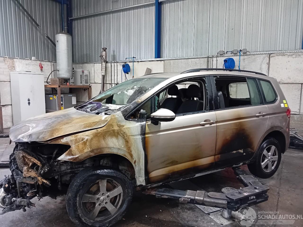 Volkswagen Touran Touran (5T1) MPV 1.6 TDI SCR BlueMotion Technology (DGDA) [85kW]  (05-=
2016/12-2021)