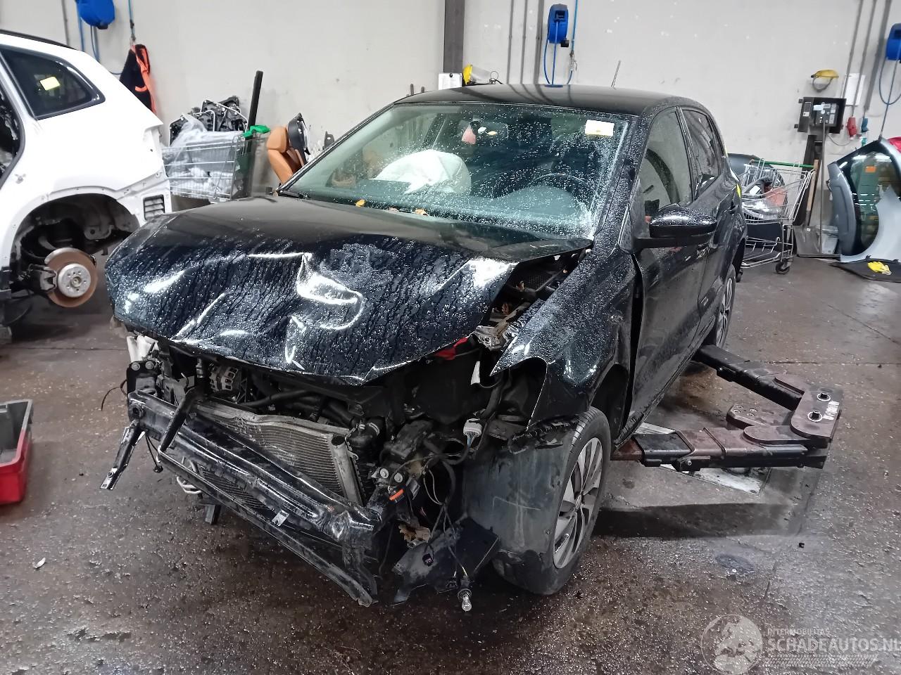 Volkswagen Polo Polo V (6R) Hatchback 1.4 TDI (CUSA(Euro 6)) [55kW]  (03-2014/10-2017)=