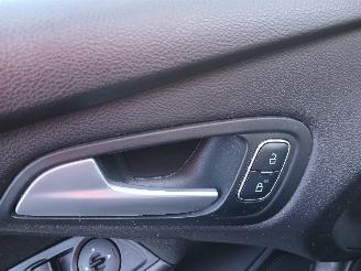 Ford Focus Focus 3 Wagon Combi 1.0 Ti-VCT EcoBoost 12V 125 (M1DD) [92kW]  (02-201=
2/05-2018) picture 13