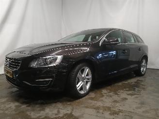 Volvo V-60 V60 I (FW/GW) Combi 2.4 D6 20V Plug-in Hybrid AWD (D82PHEV) [206kW]  (=
06-2012/12-2015) picture 3