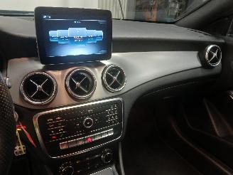 Mercedes Cla-klasse CLA Shooting Brake (117.9) Combi 1.6 CLA-180 16V (M270.910) [90kW]  (0=
1-2015/03-2019) picture 18