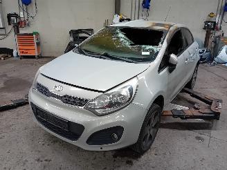 Uttjänta bilar auto Kia Rio Rio III (UB) Hatchback 1.4 CRDi 16V (D4FC) [66kW]  (09-2011/12-2017) 2011/9