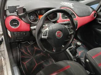 Fiat Punto Grande Punto (199) Hatchback 1.3 JTD Multijet 16V VGT (199.B.4000(Euro=
 5)) [62kW]  (04-2010/...) picture 12