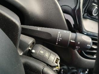 Peugeot 208 208 I (CA/CC/CK/CL) Hatchback 1.0 Vti 12V PureTech (EB0(ZMZ)) [50kW]  =
(03-2012/12-2019) picture 15