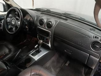 Jeep Cherokee Cherokee/Liberty (KJ) Terreinwagen 3.7 V6 24V (EKG) [155kW]  (09-2001/=
01-2008) picture 8