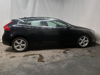 Volvo V-40 V40 (MV) Hatchback 5-drs 1.6 D2 (D4162T) [84kW]  (03-2012/12-2016) picture 7