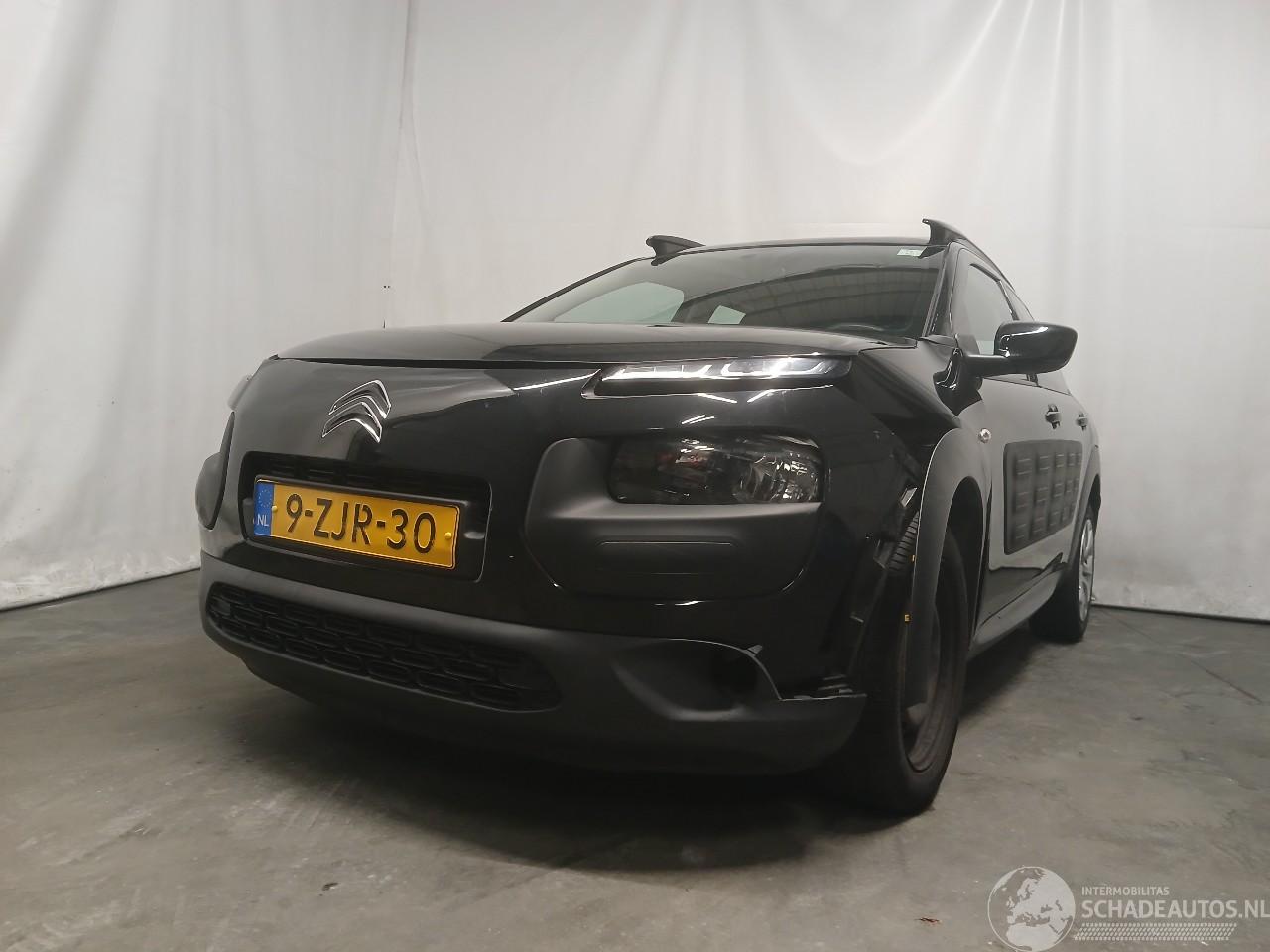 Citroën C4 C4 Cactus (0B/0P) Hatchback 5-drs 1.2 PureTech 82 12V (EB2F(HMZ)) [60k=
W]  (09-2014/...)