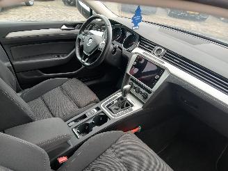 Volkswagen Passat Passat Variant (3G5) Combi 1.5 TSI 16V (DADA) [110kW]  (08-2018/03-202=
4) picture 8