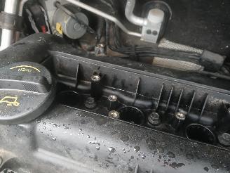 Kia Venga Venga MPV 1.4 CVVT 16V (G4FA) [66kW]  (02-2010/03-2019) picture 23