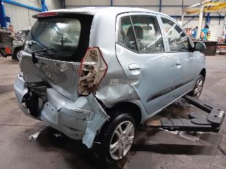 Hyundai I-10 i10 (F5) Hatchback 1.1i 12V (G4HG5) [51kW]  (04-2011/12-2013) picture 3