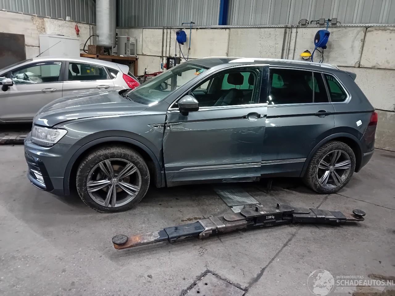 Volkswagen Tiguan Tiguan (AD1) SUV 1.4 TSI 16V (CZEA) [110kW]  (05-2016/04-2024)