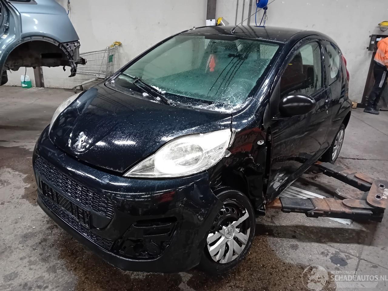 Peugeot 107 107 Hatchback 1.0 12V (384F(1KR)) [50kW]  (06-2005/05-2014)