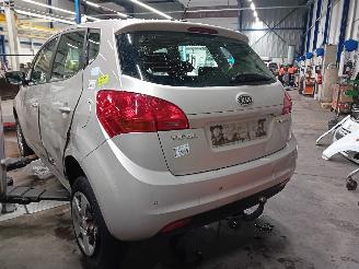 Kia Venga Venga MPV 1.4 CVVT 16V (G4FA) [66kW]  (02-2010/03-2019) picture 4