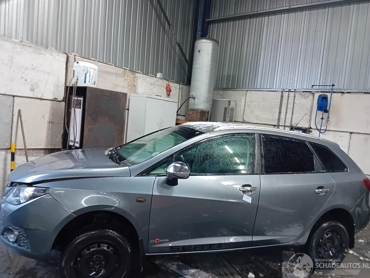 Seat Ibiza Ibiza ST (6J8) Combi 1.2 TDI Ecomotive (CFWA) [55kW]  (04-2010/05-2015=
)