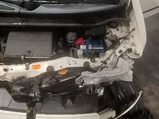 Daihatsu Materia Materia Hatchback 1.3 16V (K3-VE) [67kW]  (10-2006/12-2010) picture 23