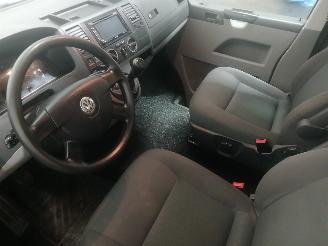 Volkswagen Transporter Transporter T5 Van 2.5 TDi (BNZ) [96kW]  (04-2003/11-2009) picture 12