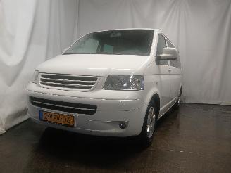 Unfallwagen Volkswagen Transporter Transporter T5 Van 2.5 TDi (BNZ) [96kW]  (04-2003/11-2009) 2009/12