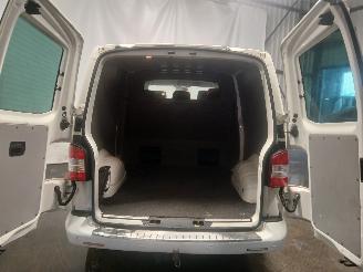 Volkswagen Transporter Transporter T5 Van 2.5 TDi (BNZ) [96kW]  (04-2003/11-2009) picture 11