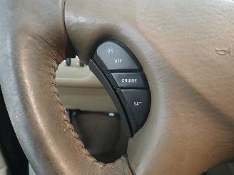 Chrysler Voyager Voyager/Grand Voyager (RG/RS) MPV 3.3 V6 (EGA) [128kW]  (02-2000/12-20=
08) picture 17