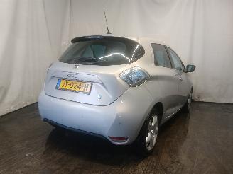 Renault Zoé Zoé (AG) Hatchback 5-drs 46kW (5AM-450(5AM-B4)) [46kW]  (06-2012/...=
) picture 4