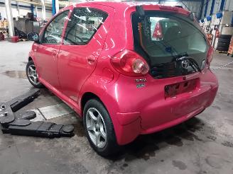 Toyota Aygo Aygo (B10) Hatchback 1.0 12V VVT-i (1KR-FE) [50kW]  (07-2005/05-2014) picture 4