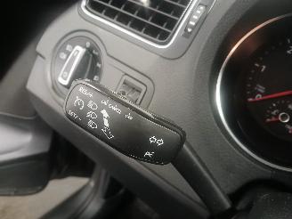 Volkswagen Polo Polo V (6R) Hatchback 1.4 TDI 12V 90 (CUSB(Euro 6)) [66kW]  (02-2014/1=
0-2017) picture 14