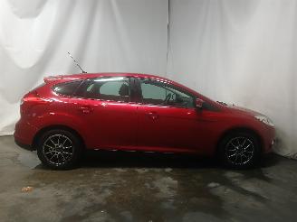 Ford Focus Focus 3 Hatchback 1.0 Ti-VCT EcoBoost 12V 100 (M2DA(Euro 5)) [74kW]  (=
02-2012/05-2018) picture 7