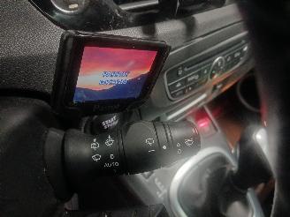 Renault Scenic Grand Scénic III (JZ) MPV 2.0 16V CVT (M4R-F713) [103kW]  (02-2009/1=
2-2016) picture 15