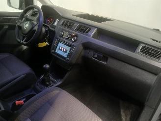 Volkswagen Caddy Caddy IV Van 2.0 TDI 102 (DFSD) [75kW]  (05-2015/09-2020) picture 8