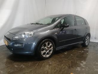 Fiat Punto Punto III (199) Hatchback 0.9 TwinAir (312.A.2000) [63kW]  (03-2012/..=
=2E) picture 3