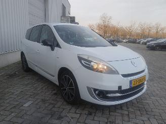 Renault Scenic Grand Scénic III (JZ) MPV 1.4 16V TCe 130 (H4J-700(H4J-A7)) [96kW]  =
(02-2009/12-2016) picture 5