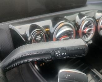 Mercedes A-klasse A Limousine (177.1) Sedan 1.3 A-200 Turbo (M282.914) [120kW]  (09-2018=
/12-2026) picture 15