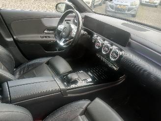 Mercedes A-klasse A Limousine (177.1) Sedan 1.3 A-200 Turbo (M282.914) [120kW]  (09-2018=
/12-2026) picture 9