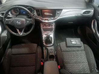 Opel Astra Astra K Sports Tourer Combi 1.0 Turbo 12V (B10XFT(Euro 6)) [77kW]  (01=
-2016/12-2022) picture 12